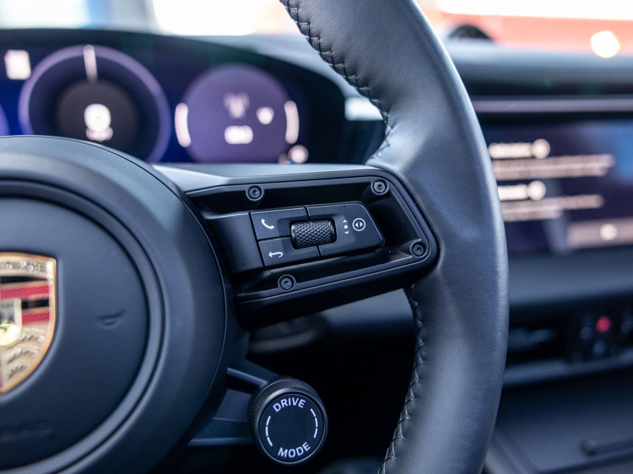 2025 Porsche Macan Electric