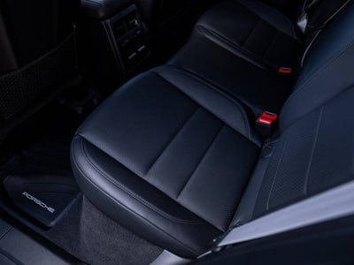 2025 Porsche Macan Electric