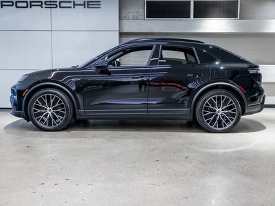 2025 Porsche Macan Macan Electric