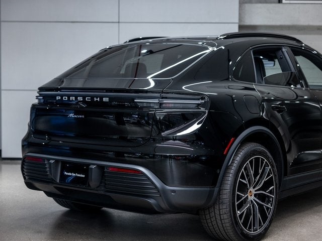 2025 Porsche Macan Macan Electric
