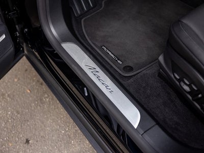 2025 Porsche Macan Macan Electric