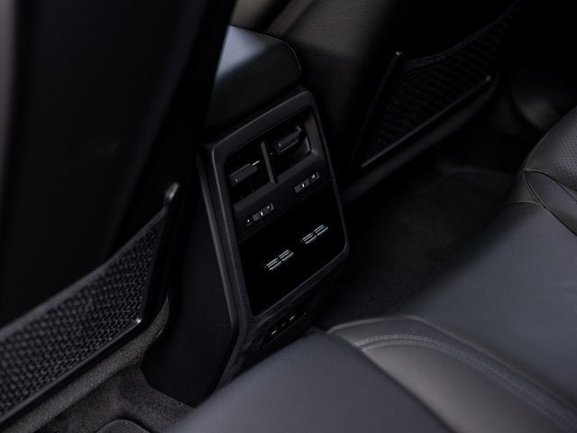 2025 Porsche Macan Macan Electric