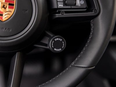 2025 Porsche Macan Macan Electric