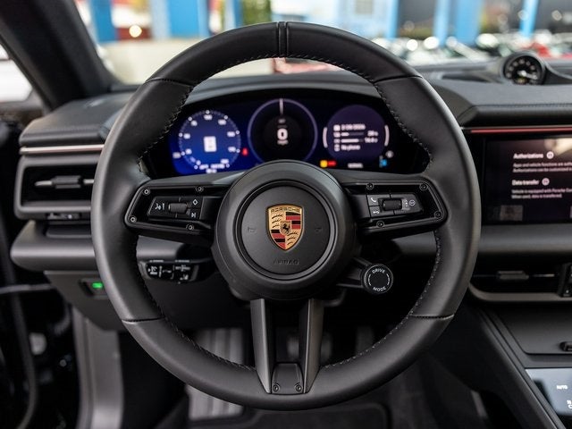 2025 Porsche Macan Macan Electric