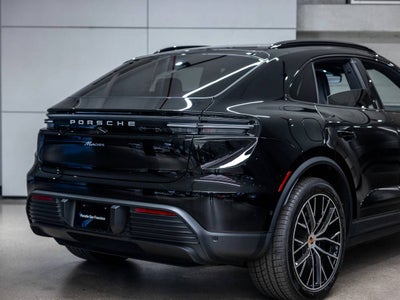 2025 Porsche Macan Macan Electric