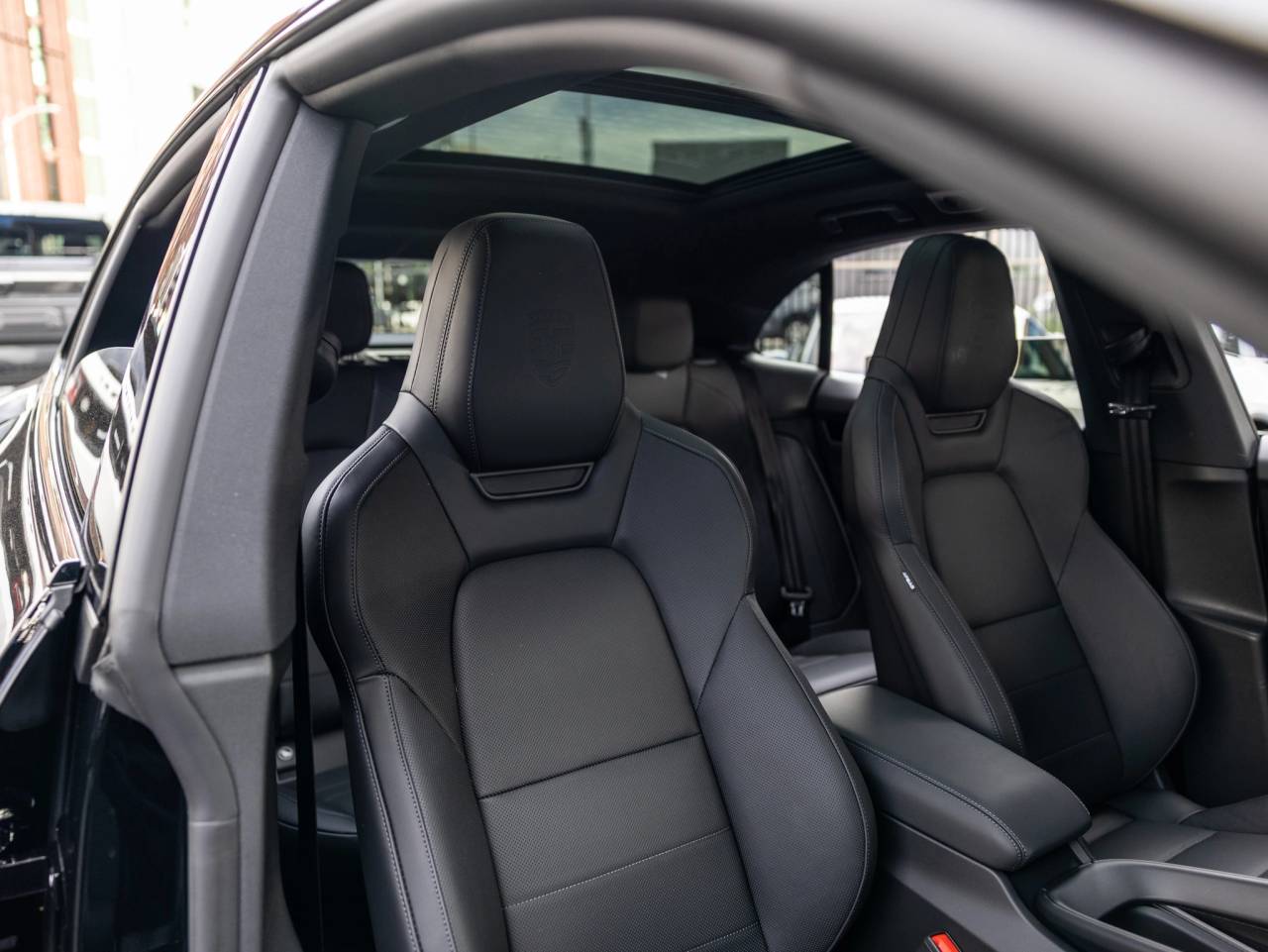 2025 Porsche Macan Macan Electric