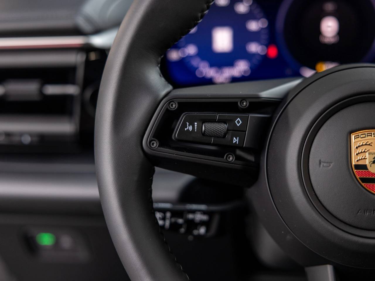 2025 Porsche Macan Macan Electric