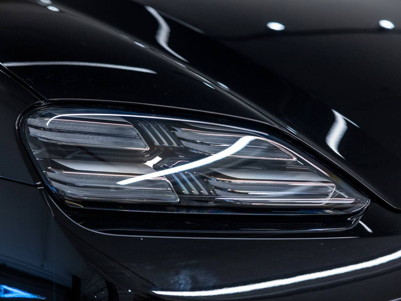 2025 Porsche Macan Macan Electric