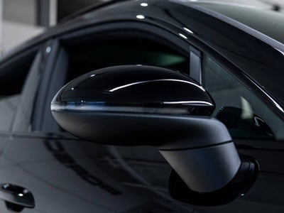 2025 Porsche Macan Macan Electric