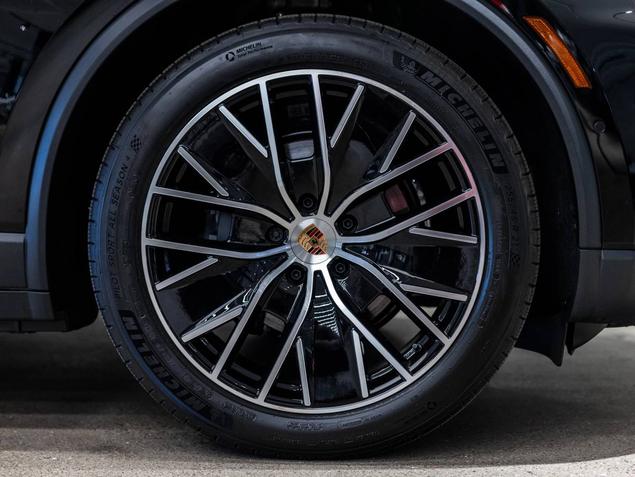 2025 Porsche Macan Macan Electric