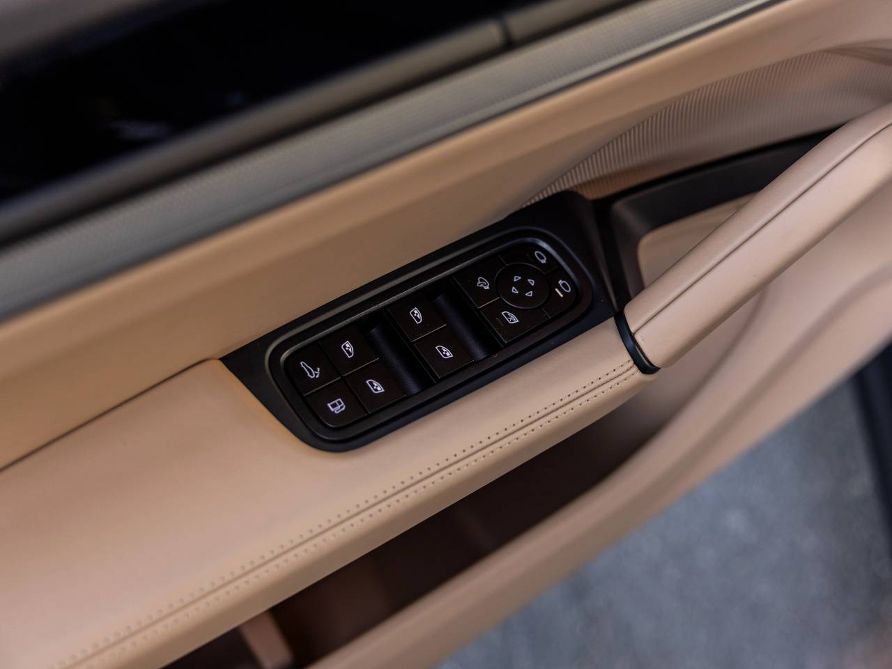 2024 Porsche Cayenne Cayenne E-Hybrid