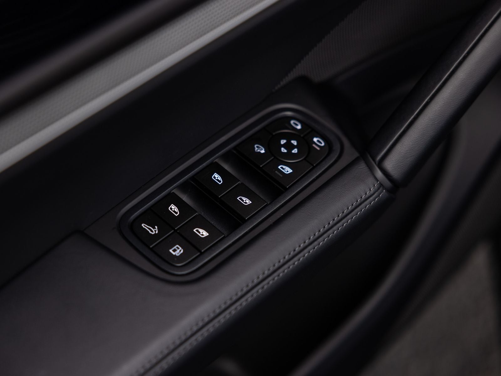 2026 Porsche Cayenne Cayenne E-Hybrid