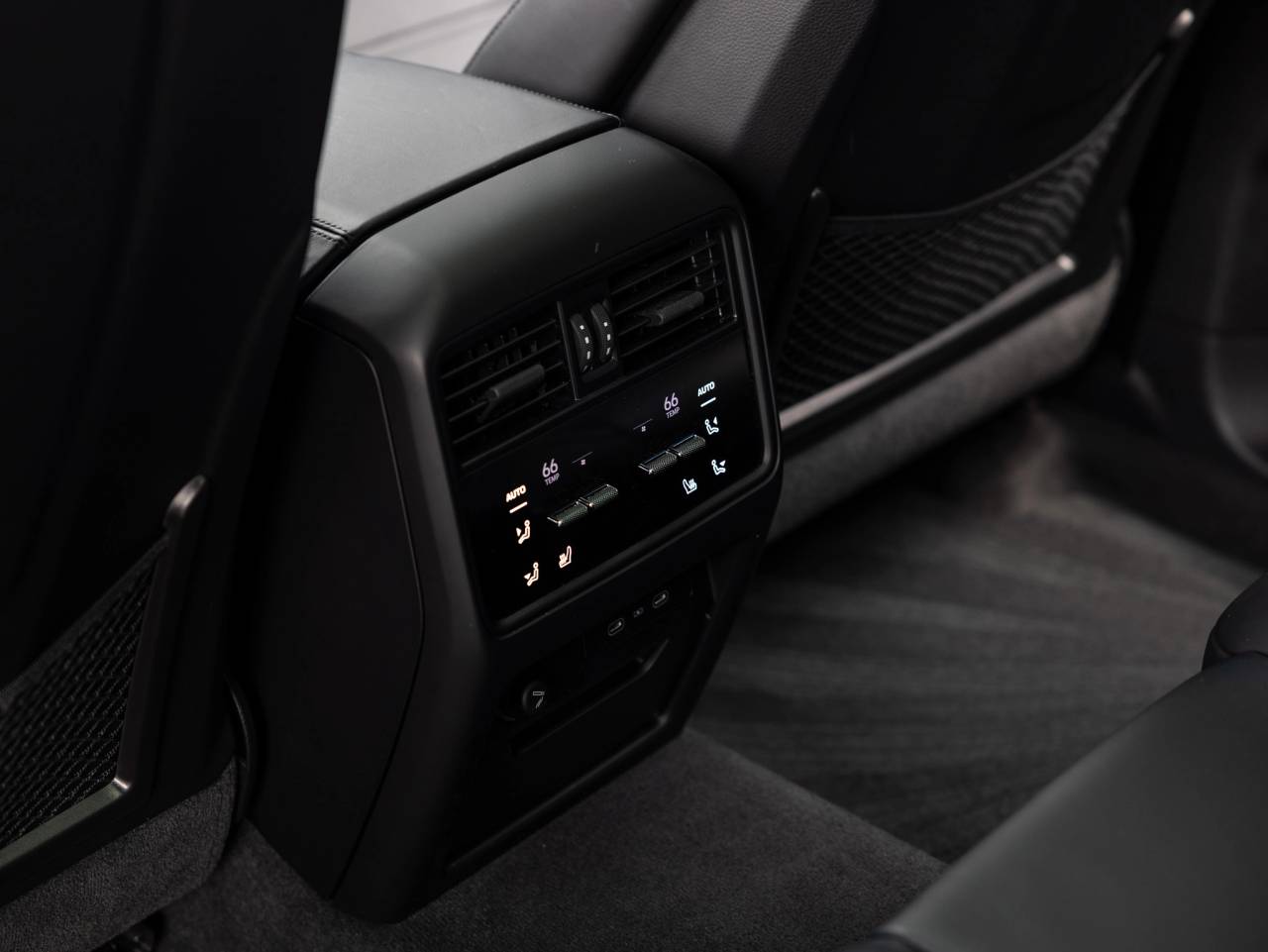 2026 Porsche Cayenne Cayenne E-Hybrid