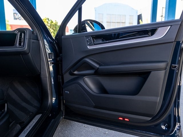 2025 Porsche Cayenne Cayenne E-Hybrid