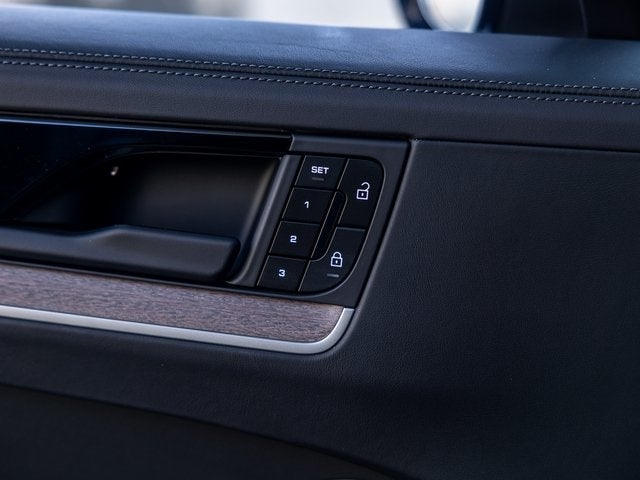 2025 Porsche Cayenne Cayenne E-Hybrid