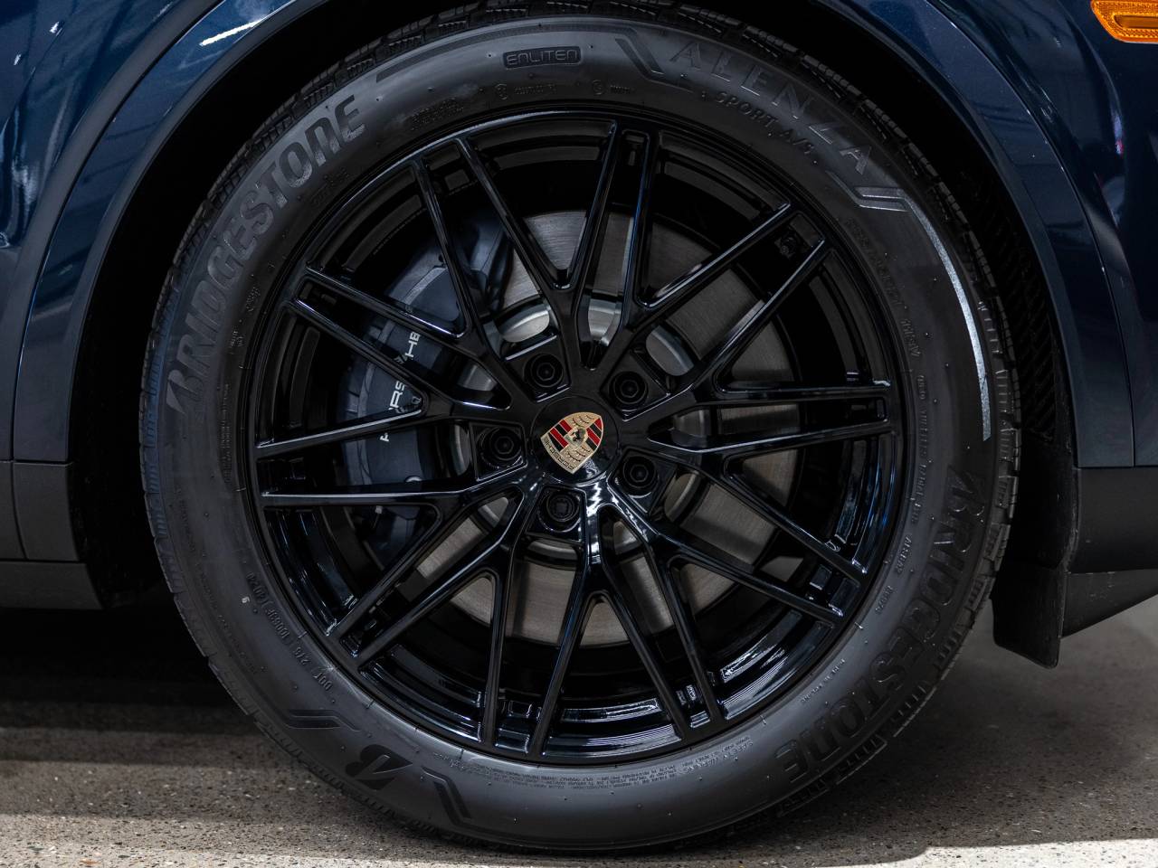 2025 Porsche Cayenne Cayenne E-Hybrid