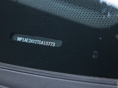 2026 Porsche Cayenne E-Hybrid Base