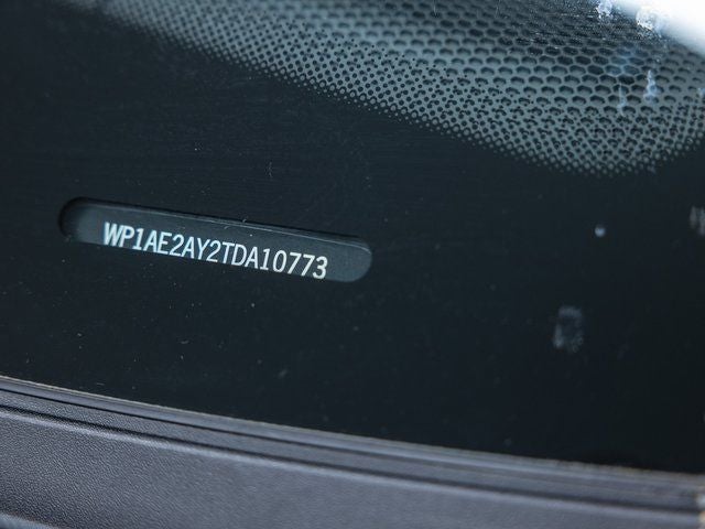 2026 Porsche Cayenne E-Hybrid Base