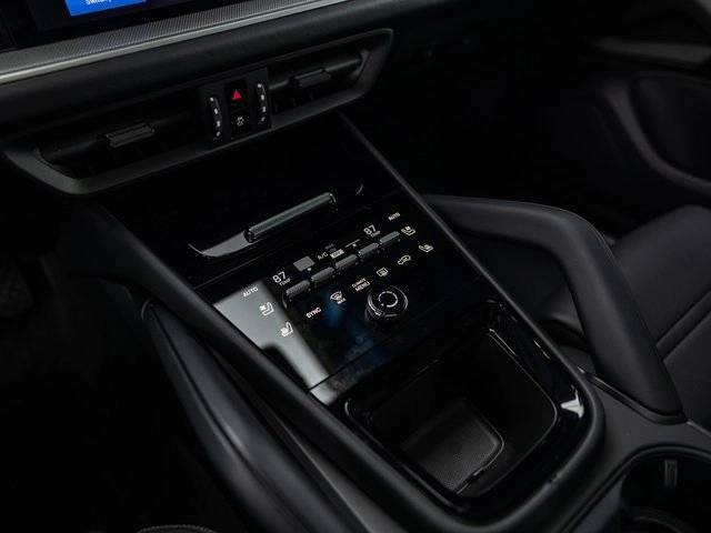 2026 Porsche Cayenne Cayenne E-Hybrid