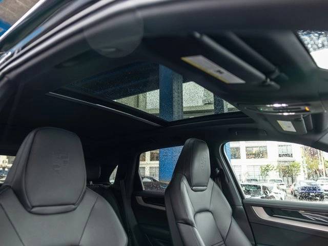 2026 Porsche Cayenne Cayenne E-Hybrid