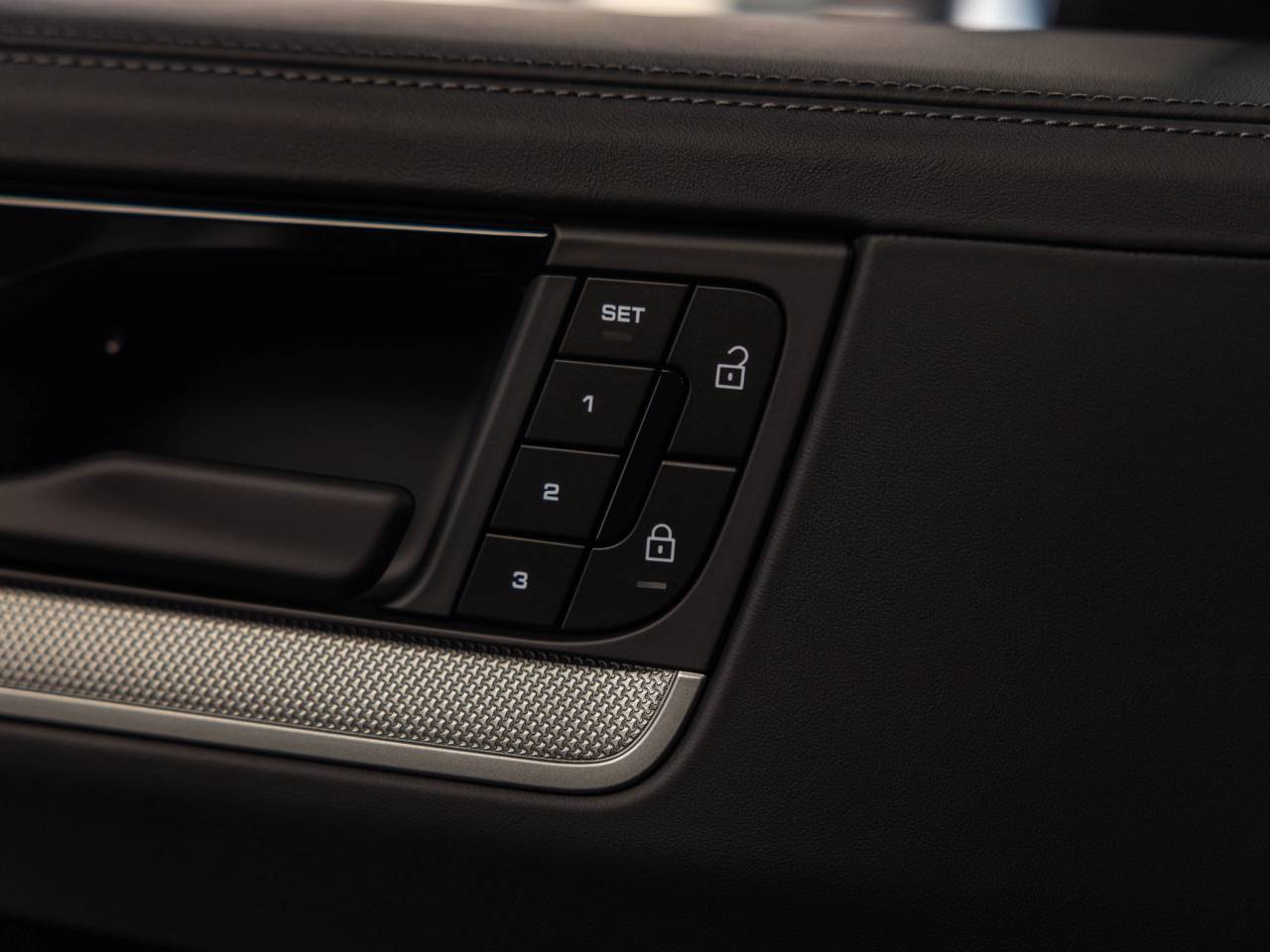 2026 Porsche Cayenne Cayenne E-Hybrid