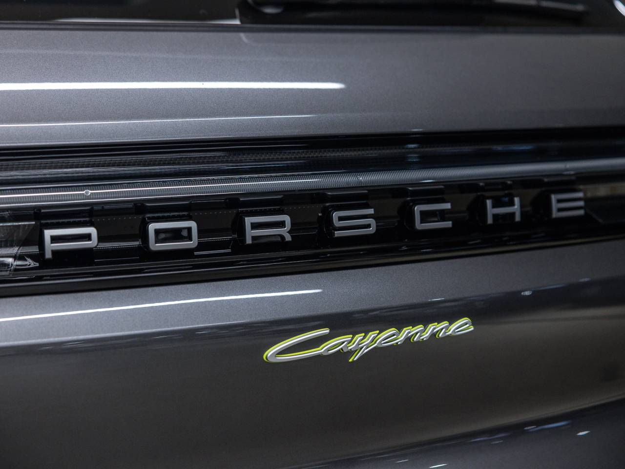 2026 Porsche Cayenne Cayenne E-Hybrid