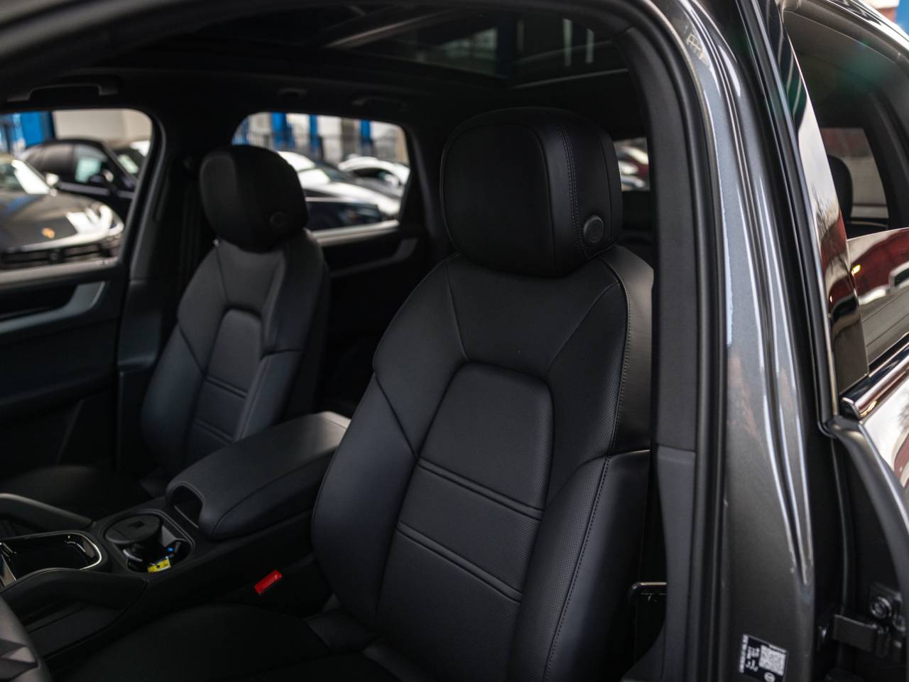 2026 Porsche Cayenne Cayenne E-Hybrid