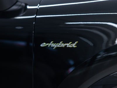 2026 Porsche Cayenne E-Hybrid