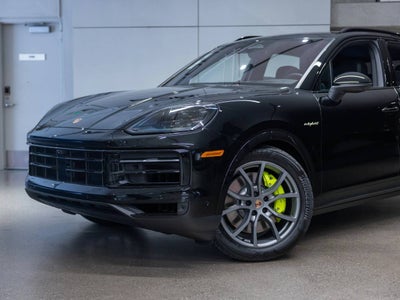 2026 Porsche Cayenne E-Hybrid