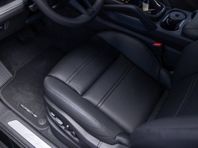 2026 Porsche Cayenne E-Hybrid