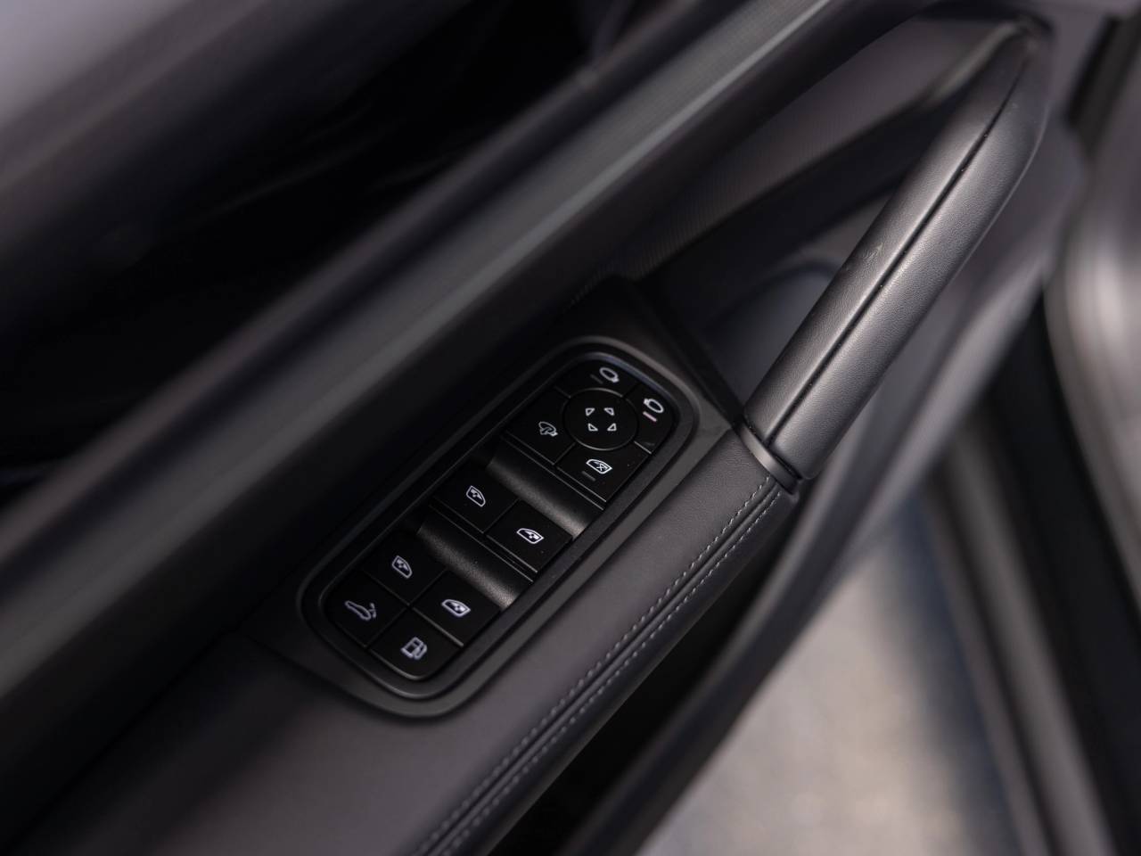 2026 Porsche Cayenne E-Hybrid