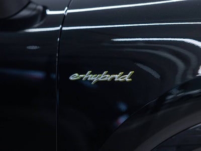 2026 Porsche Cayenne E-Hybrid
