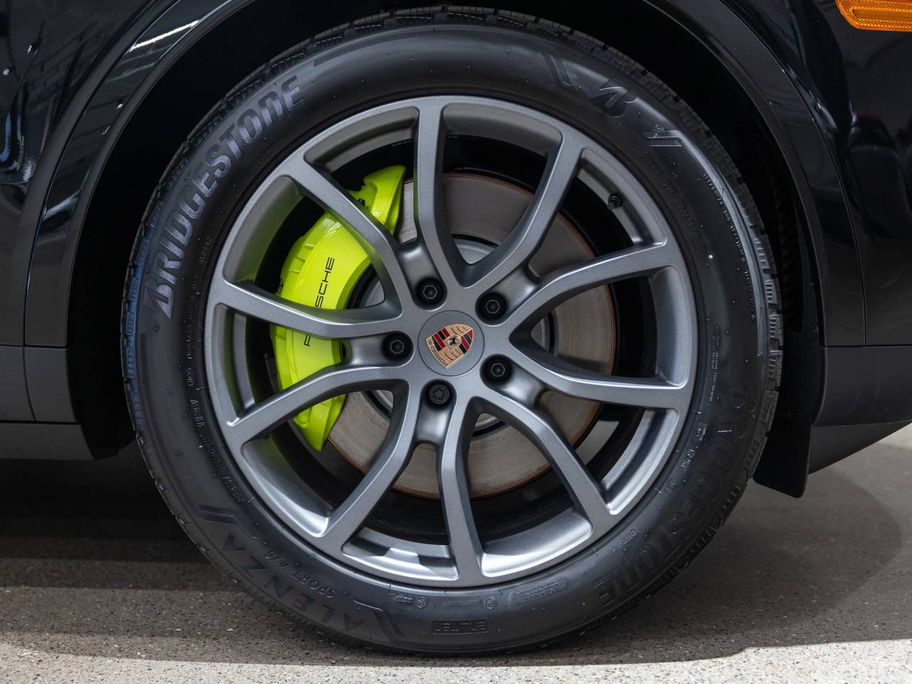 2026 Porsche Cayenne E-Hybrid