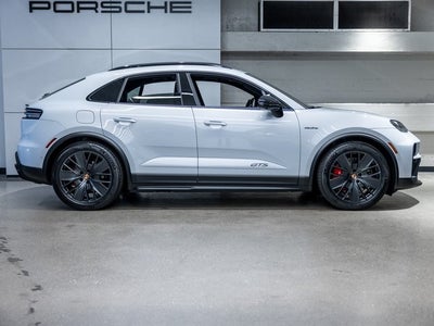 2026 Porsche Macan Macan GTS Electric