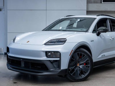 2026 Porsche Macan Macan GTS Electric