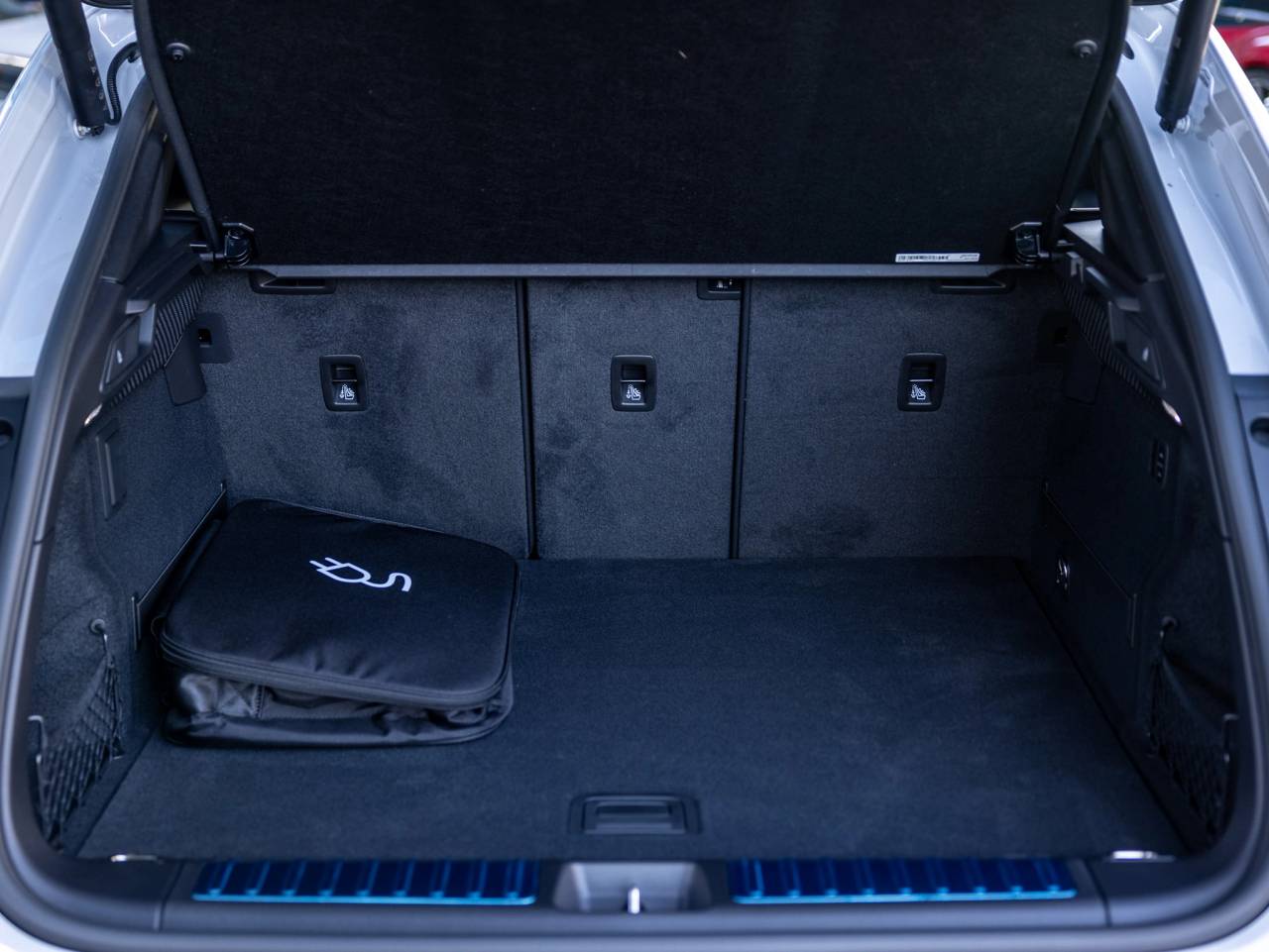 2026 Porsche Macan Macan GTS Electric