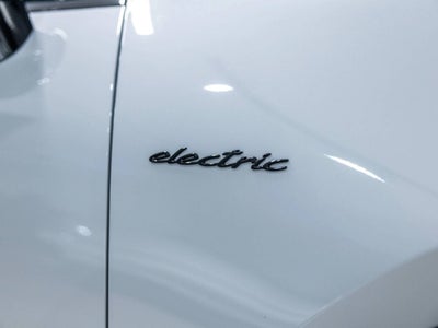 2026 Porsche Macan Macan GTS Electric