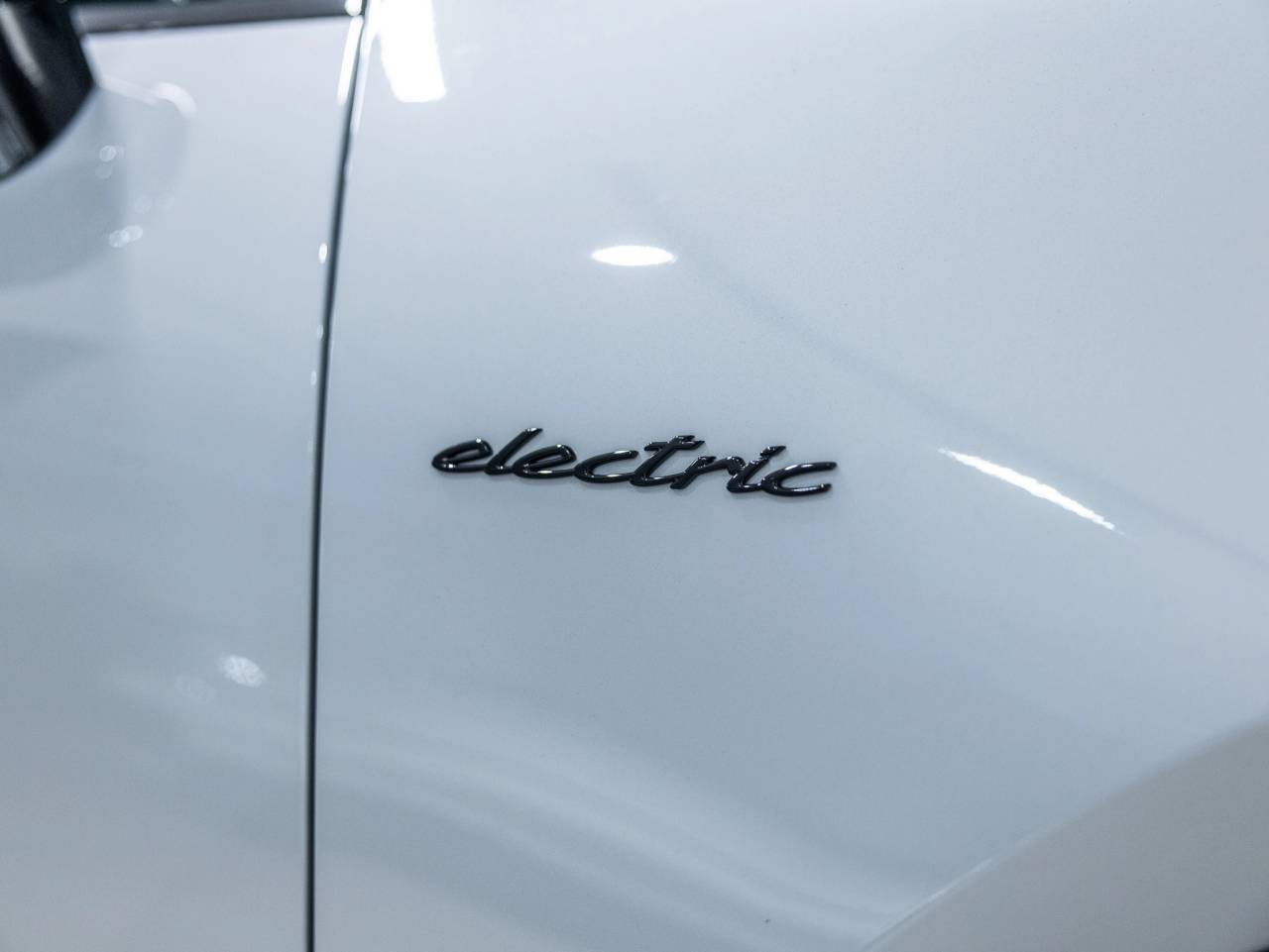 2026 Porsche Macan Macan GTS Electric