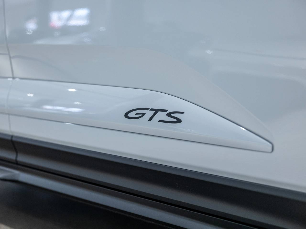 2026 Porsche Macan Macan GTS Electric