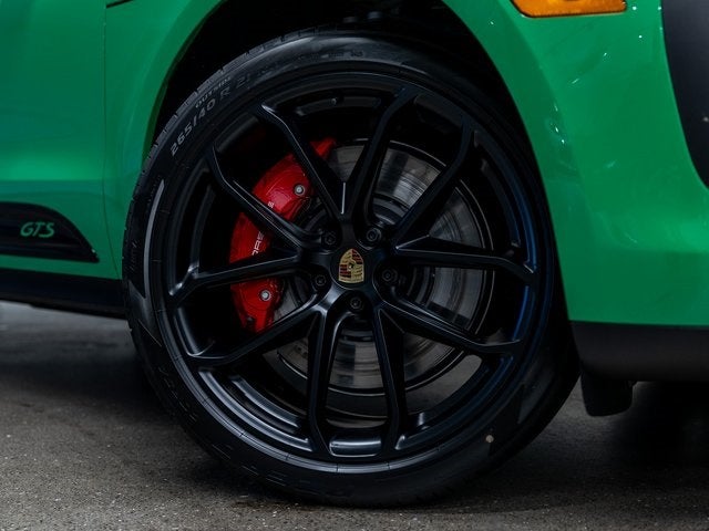 2026 Porsche Macan Macan GTS