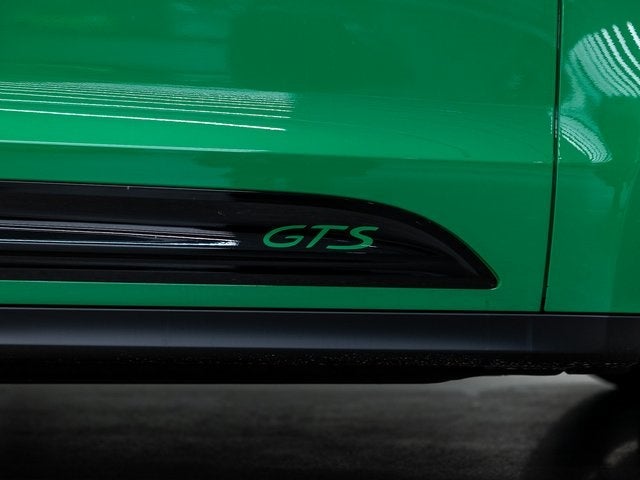 2026 Porsche Macan Macan GTS