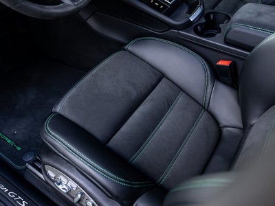 2026 Porsche Macan Macan GTS