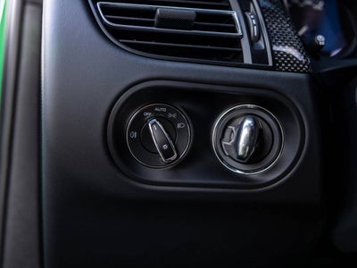 2026 Porsche Macan Macan GTS