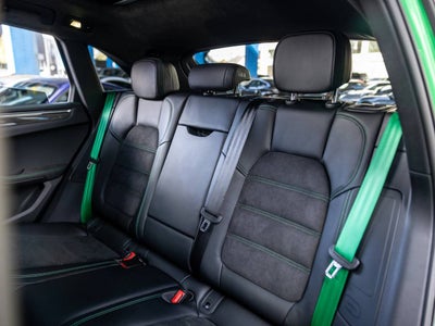 2026 Porsche Macan Macan GTS