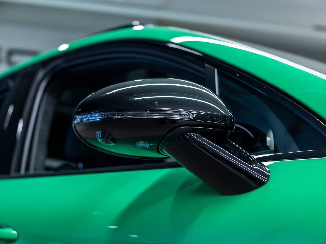 2026 Porsche Macan Macan GTS