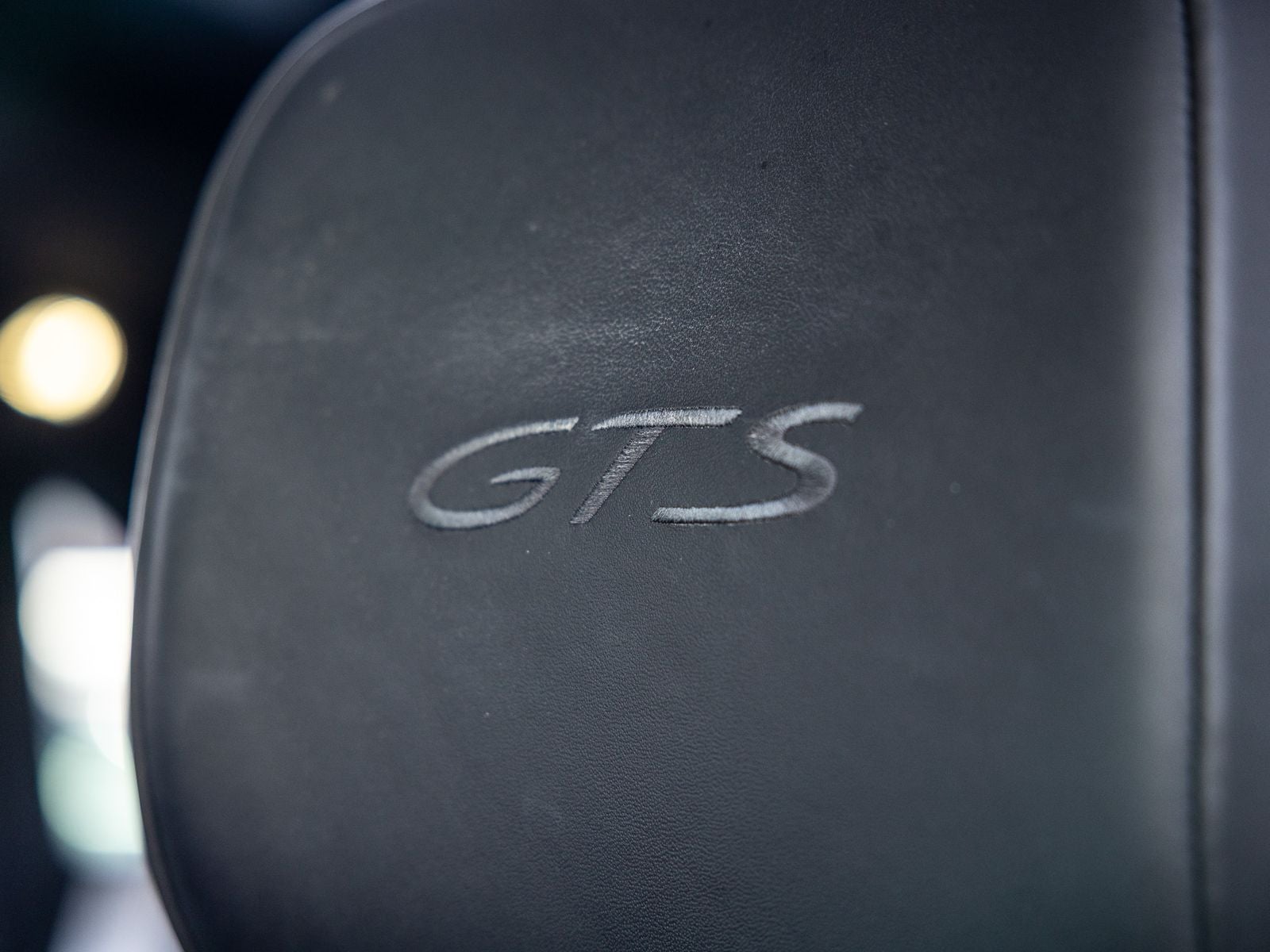 2022 Porsche Macan Macan GTS