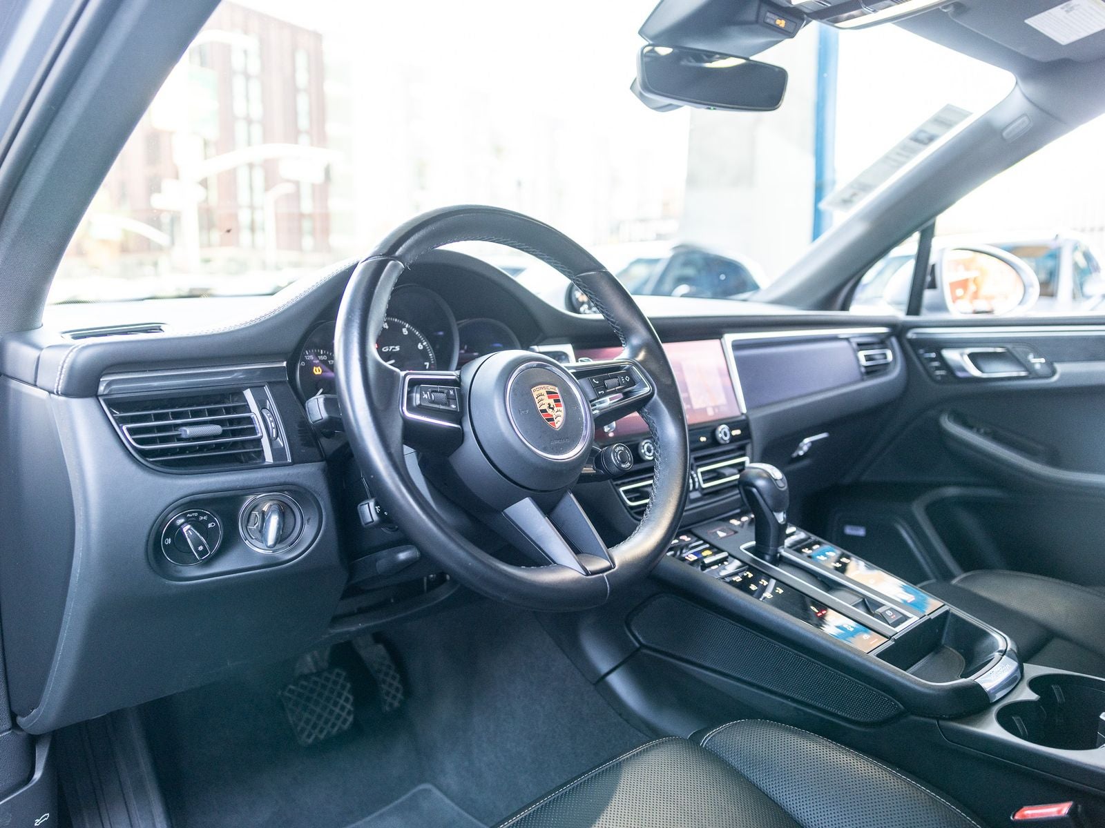 2022 Porsche Macan Macan GTS