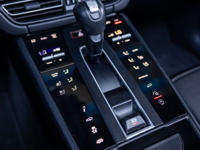 2022 Porsche Macan Macan GTS
