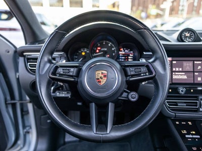 2022 Porsche Macan Macan GTS