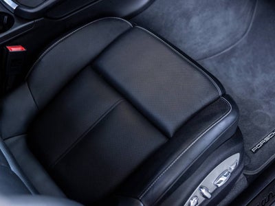 2022 Porsche Macan Macan GTS